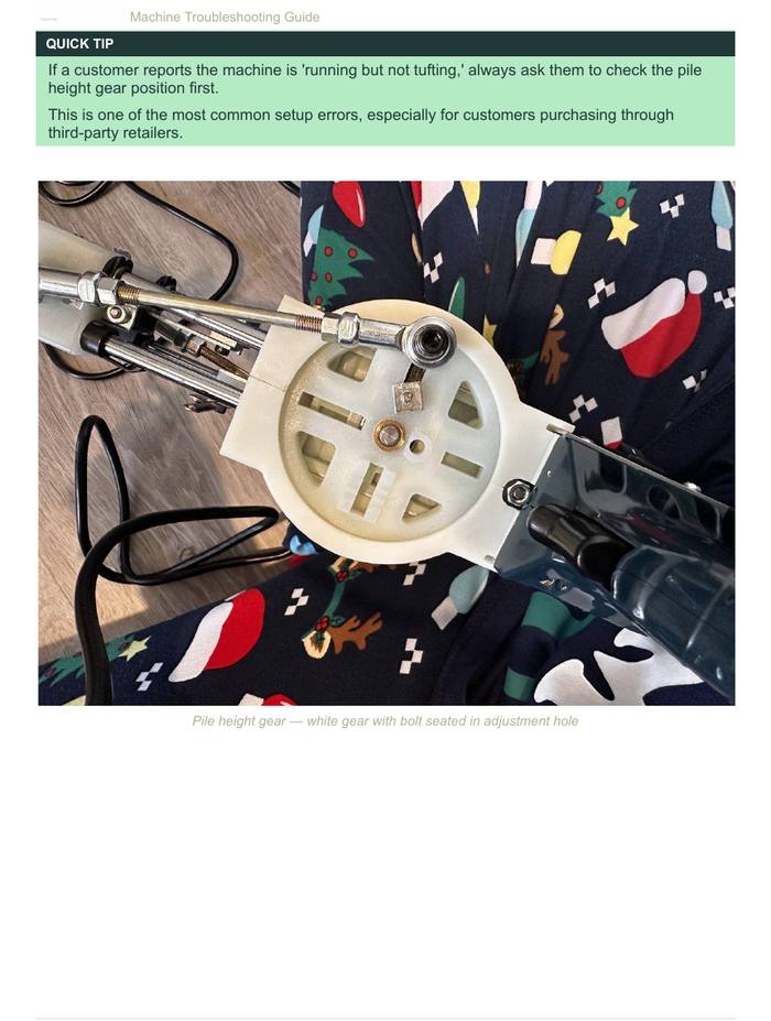 Pile height gear — white gear with bolt seated in adjustment hole